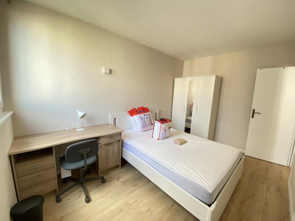 Location chambre Montigny le Bretonneux - Photo 3