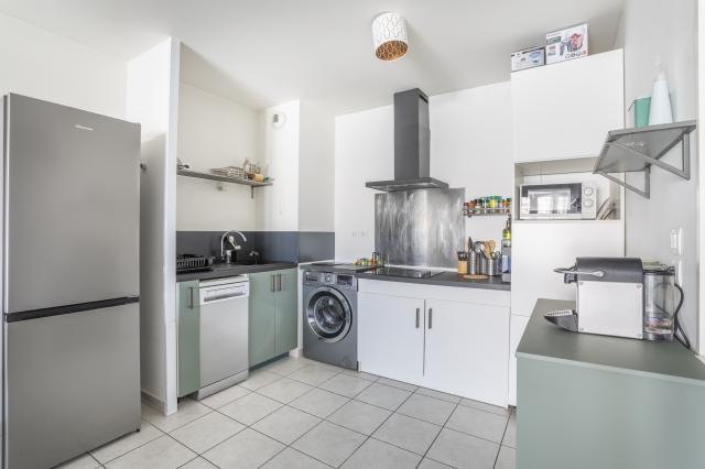 Location appartement T2 Marseille 08 - Photo 6