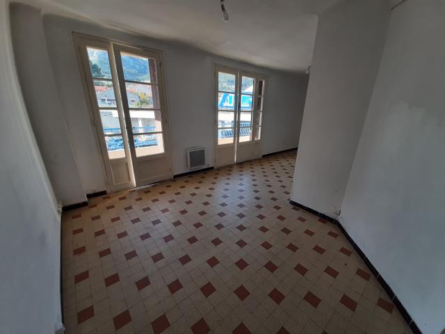Location studio Toulon - Photo 1