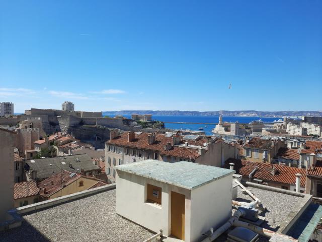 Location appartement T3 Marseille 07 - Photo 3