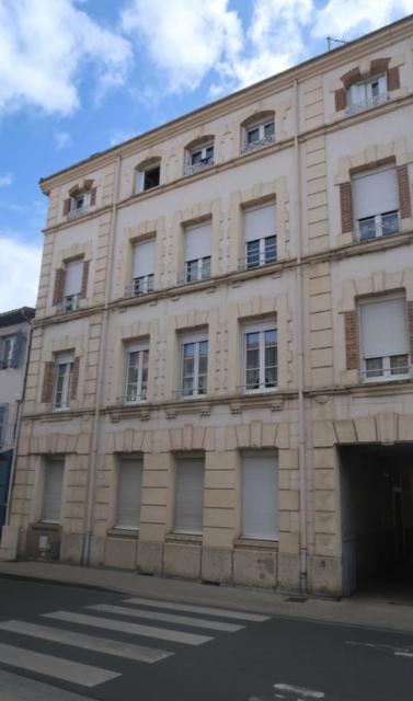 Location appartement T3 Montbrison - Photo 2