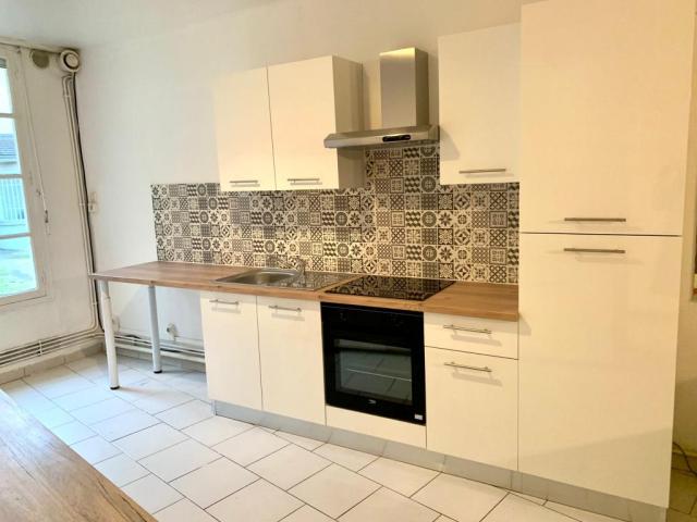 Location appartement T4 Villenauxe la Grande - Photo 2