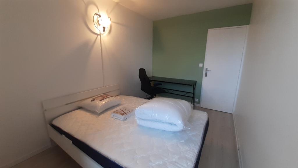 Location chambre Elancourt - Photo 1