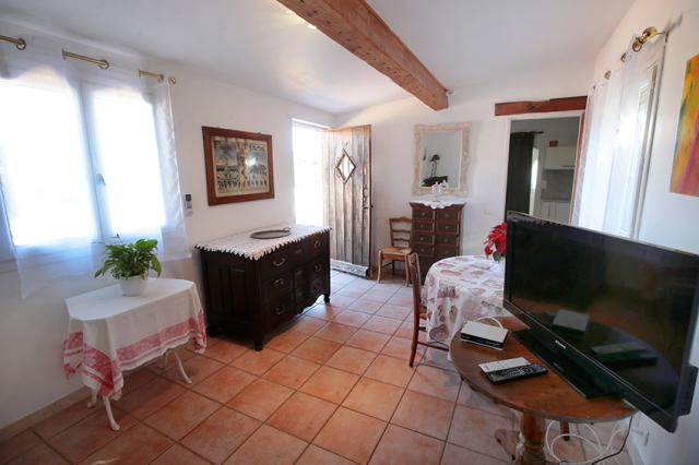 Location maison F2 Fontvieille - Photo 2