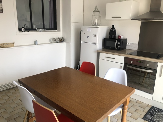 Location maison F3 La Rochelle - Photo 2