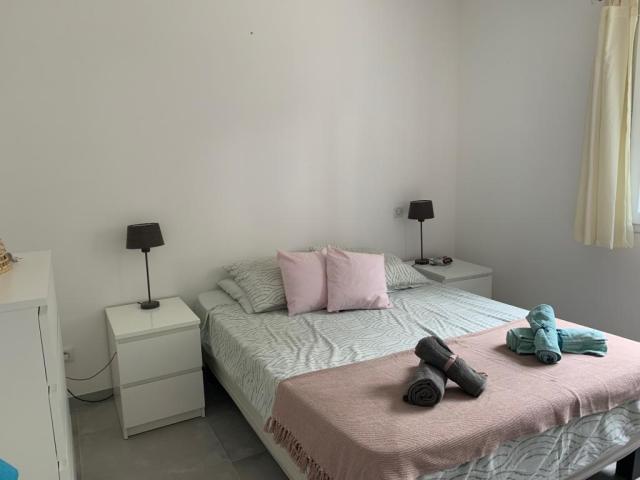 Location maison F2 Rochefort du Gard - Photo 2