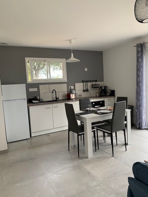 Location maison F2 Rochefort du Gard - Photo 3