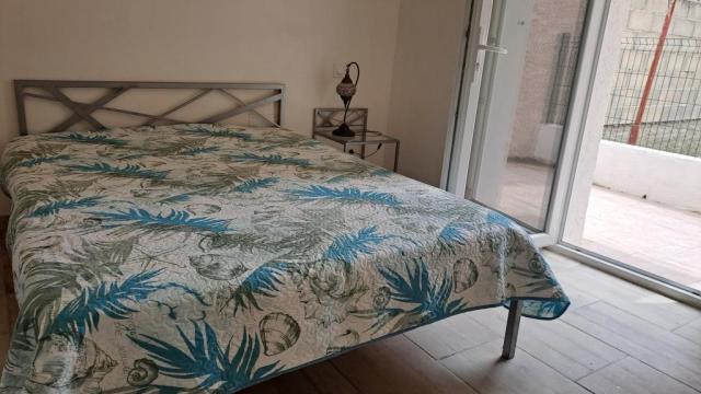 Location appartement T1 Milhaud - Photo 2