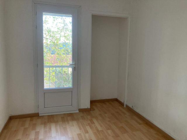 Location appartement T4 St Nazaire - Photo 2