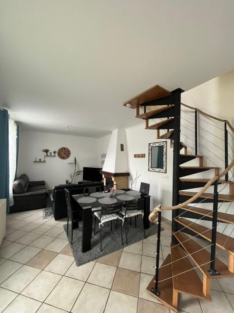 Location maison F3 Bourgoin Jallieu - Photo 2