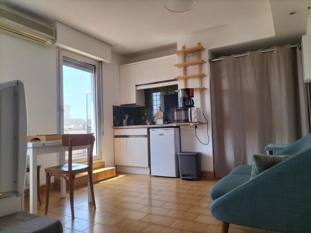 Location studio Marseille 05 - Photo 2