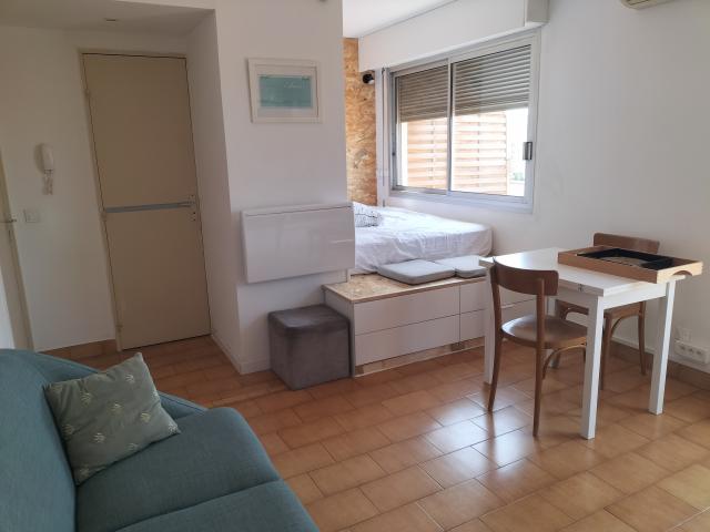 Location studio Marseille 05 - Photo 3