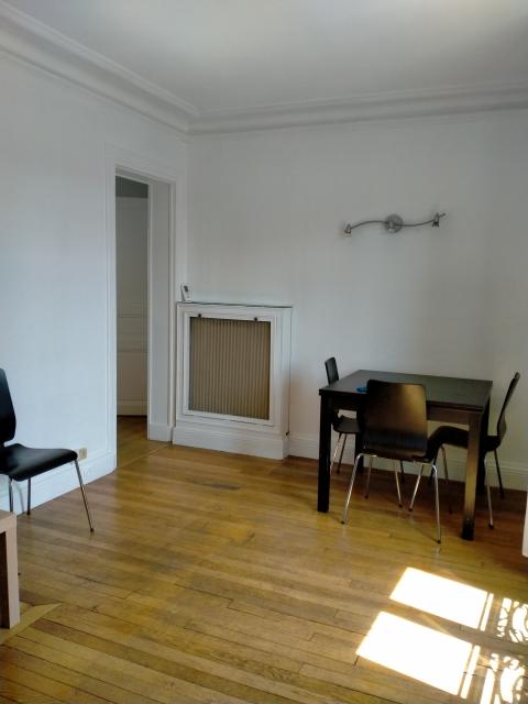 Location appartement T2 Paris 12 - Photo 2