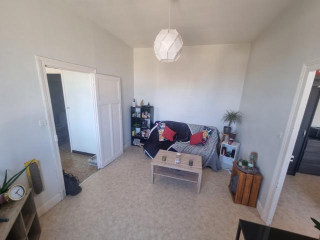 Location appartement T2 Montlucon - Photo 2