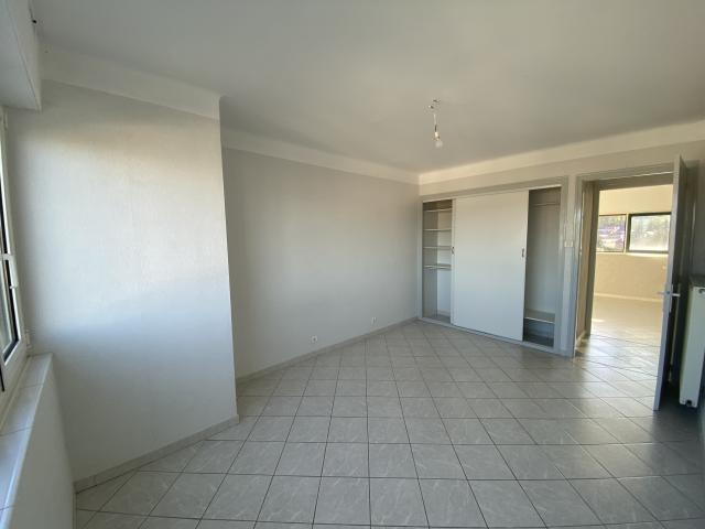 Location appartement T4 Nancy - Photo 8