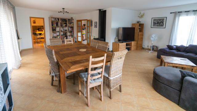 Location maison F6 St Bauzille de Montmel - Photo 3