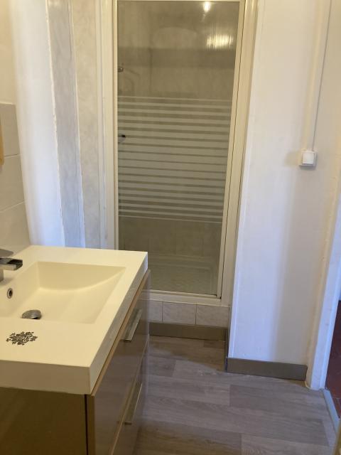 Location appartement T1 Lodeve - Photo 3