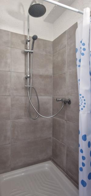 Location appartement T2 Perpignan - Photo 2