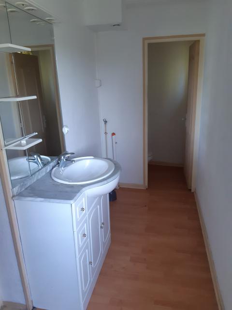 Location appartement T1 Amberieu en Bugey - Photo 6