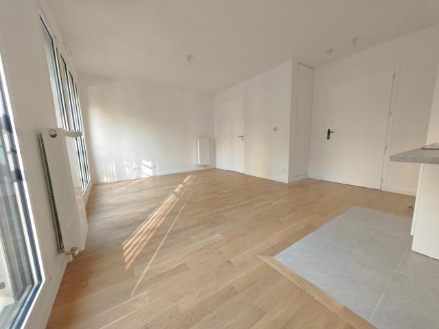 Location studio Clichy - Photo 2
