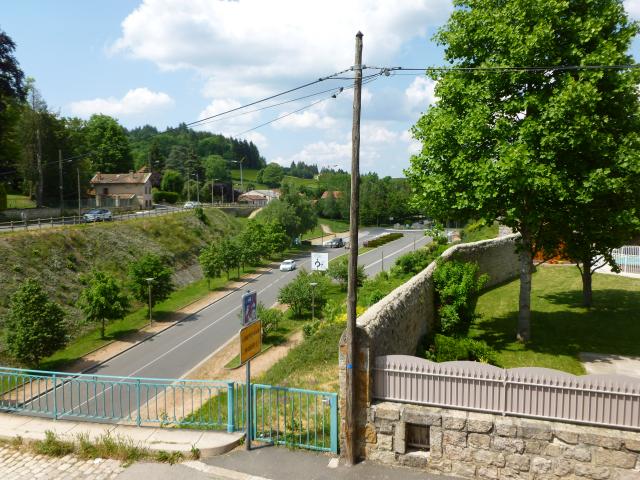 Location appartement T2 St Bonnet le Chateau - Photo 5