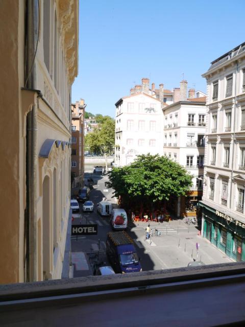 Location appartement T4 Lyon 1 - Photo 4