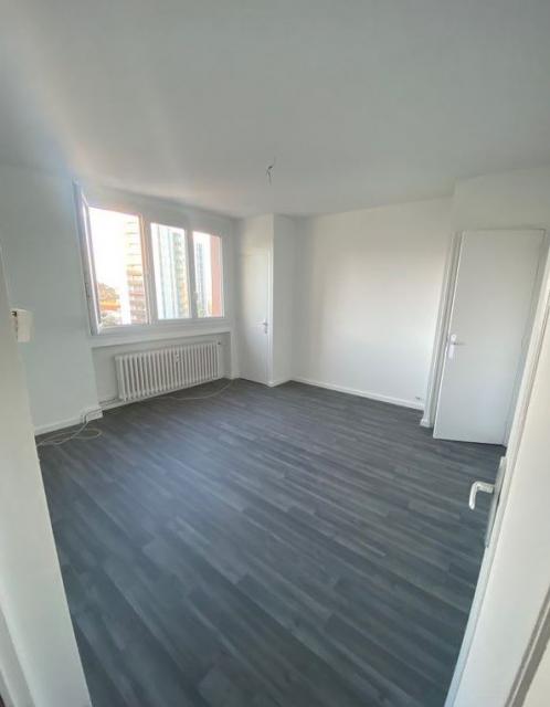 Location appartement T3 St Etienne - Photo 2
