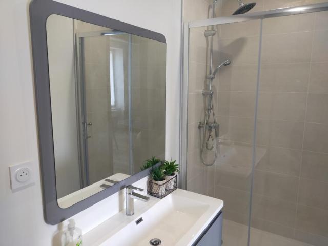Location appartement T2 Bourg de Peage - Photo 3