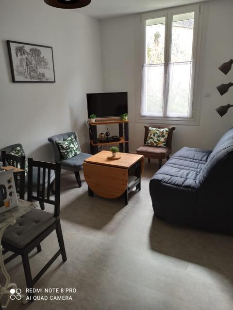 Location maison F4 Caen - Photo 2