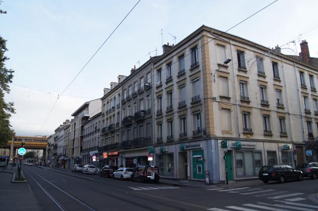 Location appartement T1 St Etienne - Photo 2