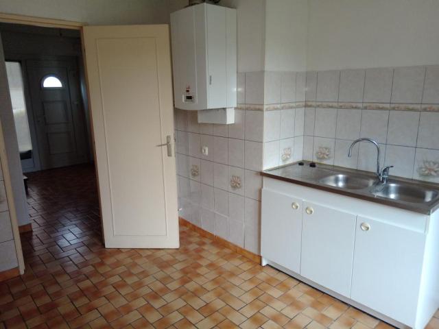 Location maison F4 Escaudoeuvres - Photo 8