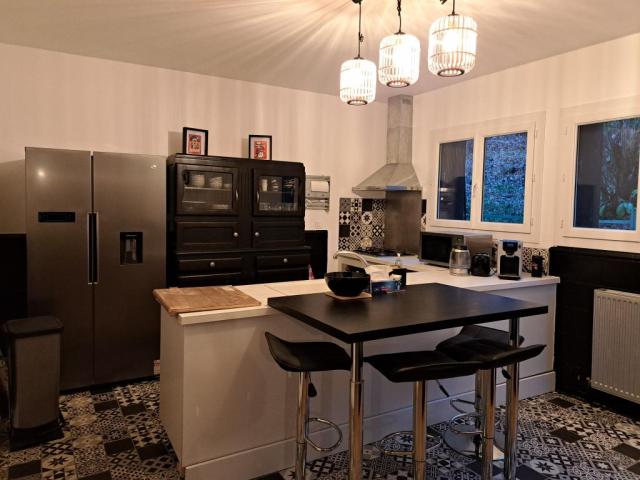Location maison F7 Perigueux - Photo 9