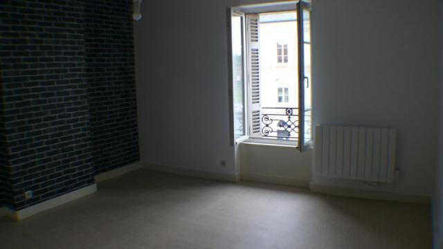 Location appartement T2 Chasseneuil sur Bonnieure - Photo 3