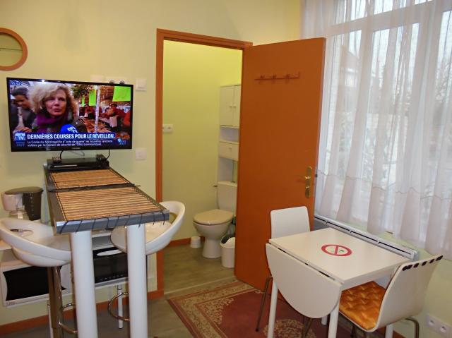 Location appartement T1 Aire sur la Lys - Photo 2