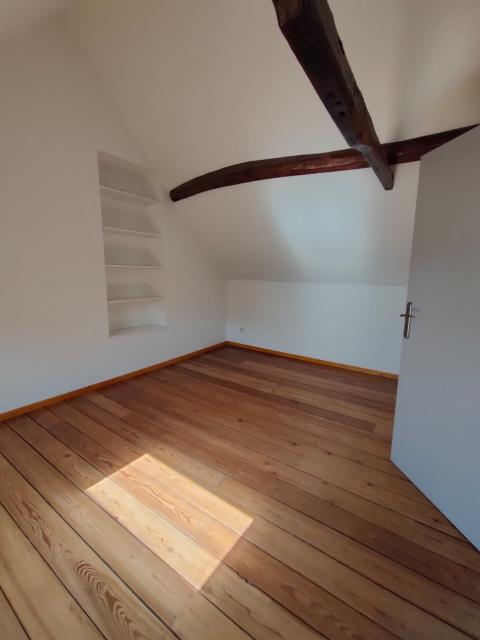 Location appartement T4 Douchy les Mines - Photo 4