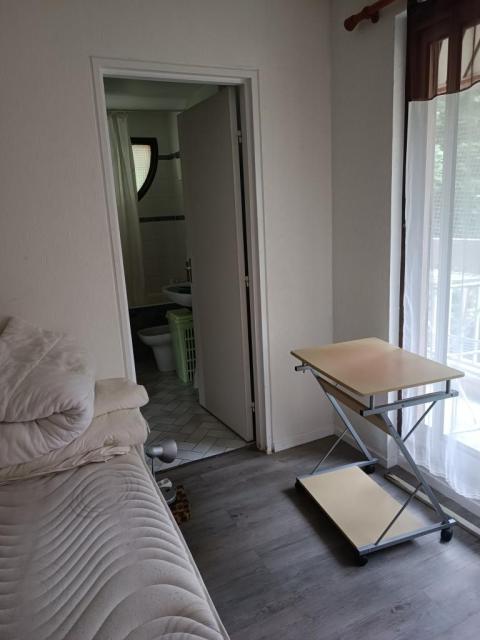 Location chambre Verrieres le Buisson - Photo 3