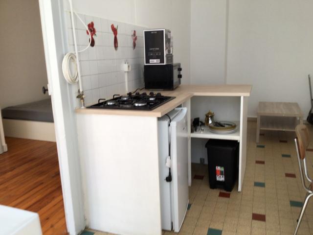 Location appartement T2 St Etienne - Photo 3