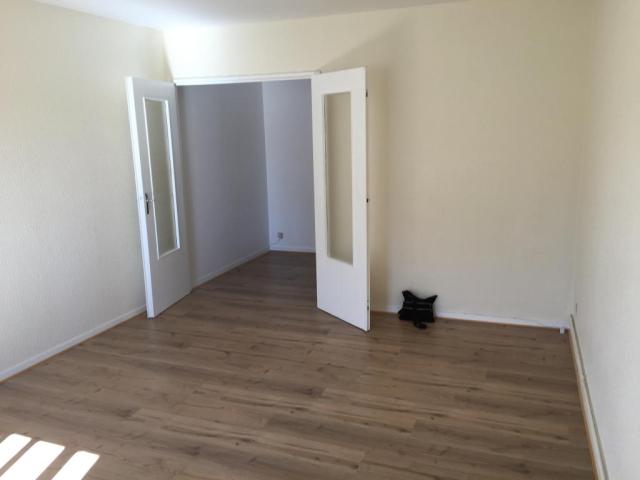 Location studio St Etienne - Photo 2