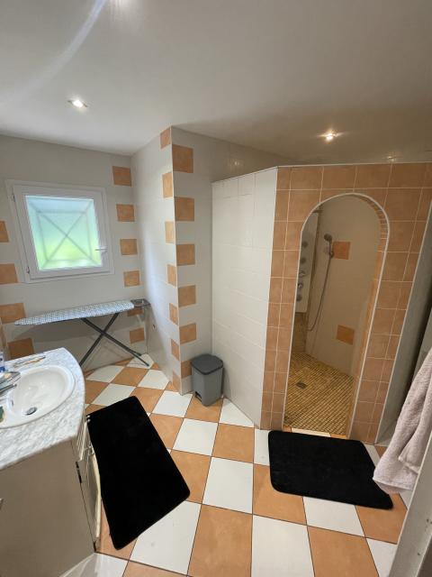 Location maison F4 Vergeze - Photo 6