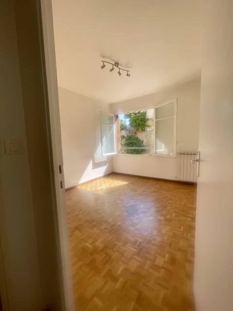 Location appartement T3 Marseille 05 - Photo 6