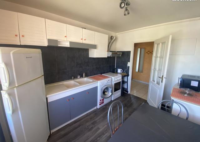 Location appartement T4 Troyes - Photo 2