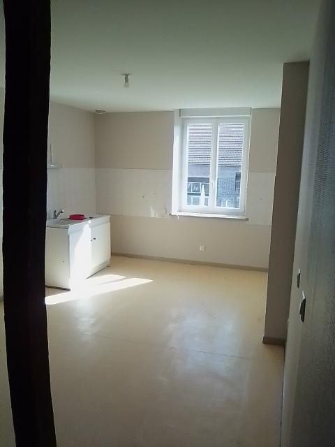 Location appartement T5 Fleville - Photo 2