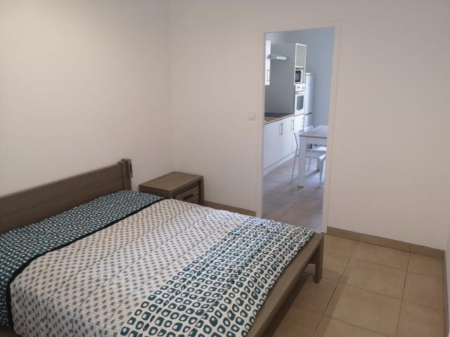 Location appartement T2 Fourques - Photo 5