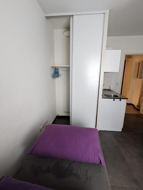 Location studio St Etienne - Photo 3
