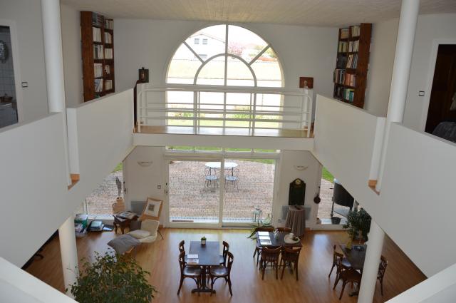 Location maison F7 Miribel - Photo 2