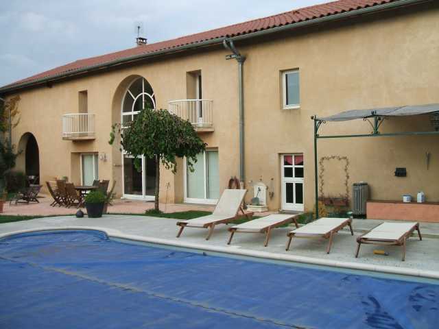 Location maison F7 Miribel - Photo 6