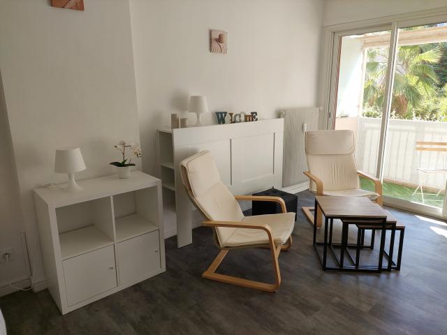 Location appartement T1 Hyeres - Photo 6