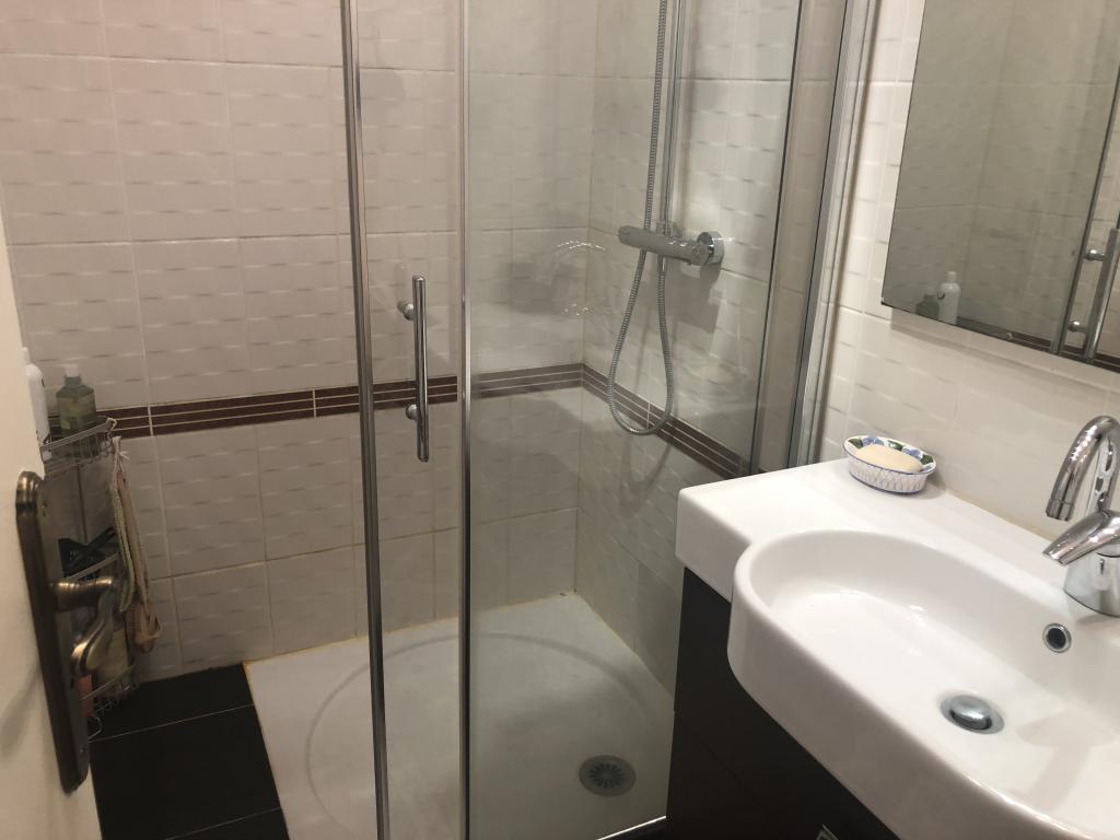Location chambre St Barthelemy d'Anjou - Photo 1