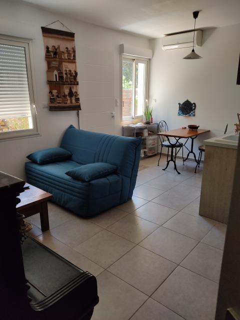 Location appartement T2 Nimes - Photo 2