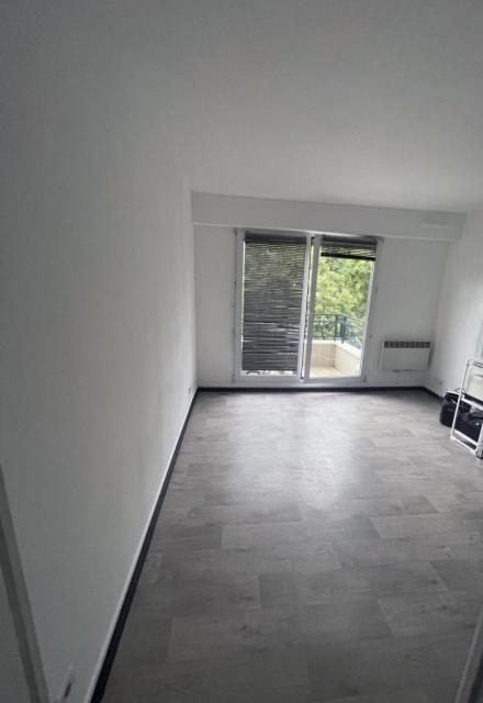 Location studio Nogent sur Marne - Photo 3